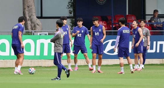 훈련하는 대한민국 축구대표팀