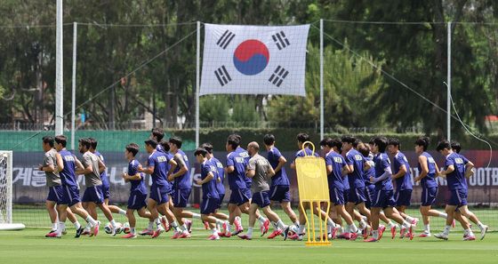 훈련하는 대한민국 축구대표팀