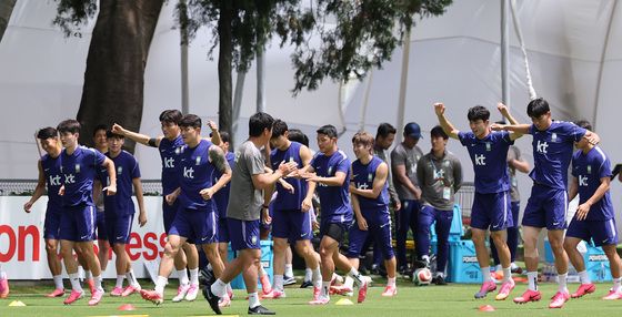 멕시코전 준비하는 대한민국 축구대표팀