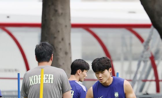 훈련하는 김태현