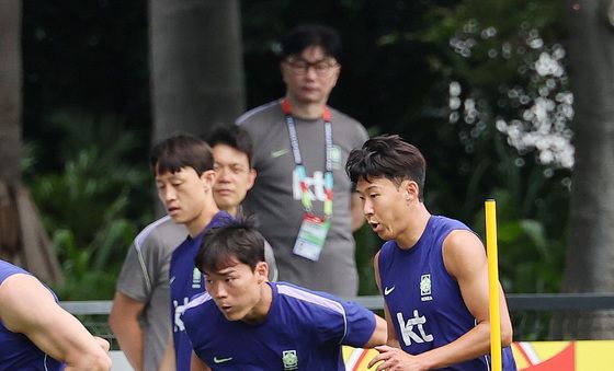 훈련하는 손흥민