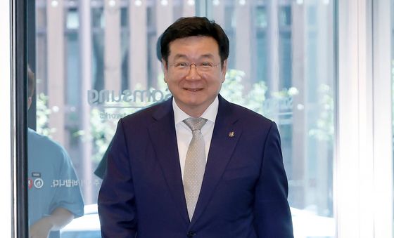 삼성 준법감시위원회 정례회의 참석하는 이찬희 위원장