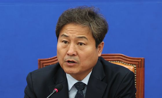 모두발언하는 김영배 TF 부단장