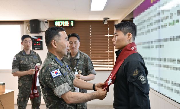 진영승 합참의장, 국군화생방방호사령부 방문 장병 격려