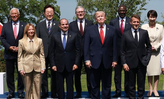 이재명 대통령, G7 정상회의 기념촬영