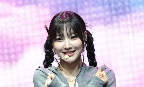 유스피어 시안, 사랑스러운 양갈래 머리
