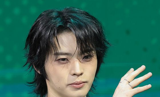 효진, 부드러운 카리스마