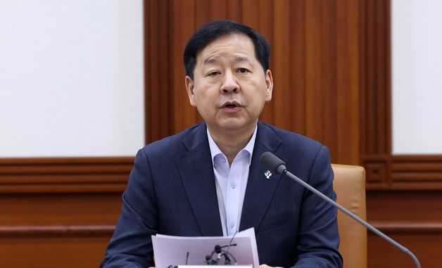 민생물가 특별관리 관계장관 TF 모두발언하는 구윤철 부총리