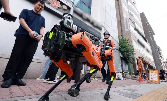 도시가스 누출사고 조사마친 '로봇 개'