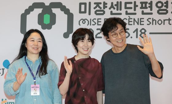 미쟝센단편영화제 참석한 황동혁·홍의정 감독과 심은경