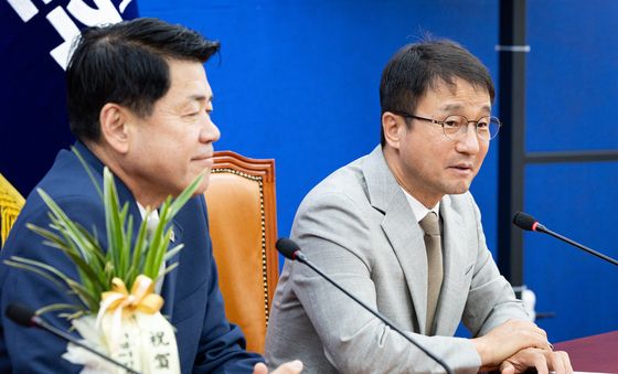 인사말하는 한병도 원내대표