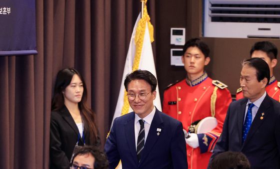 호국보훈의 달 정부포상식 참석하는 김민석 국무총리