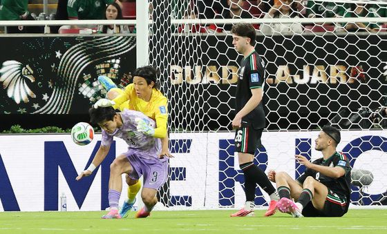 '김승규 치명적 실수' 홍명보호, 개최국 멕시코에 0-1 패배