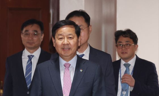 구윤철 부총리, 공공기관운영위원회 참석