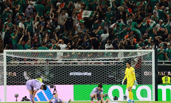 패배가 아쉬운 대한민국 축구대표팀