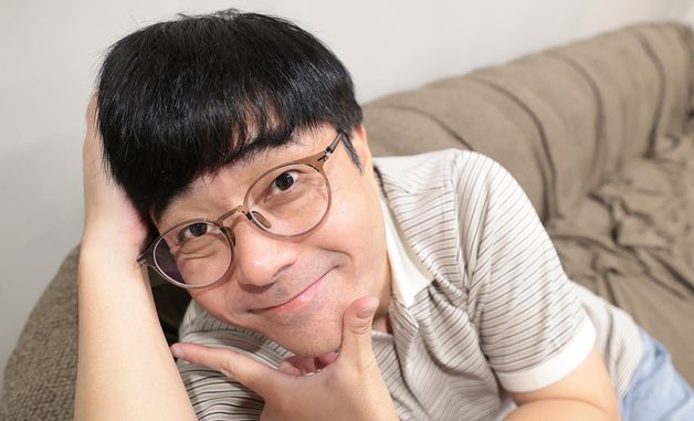 안윤상, 힐링 미소