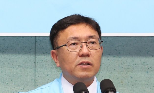 지지 호소하는 백승재 후보
