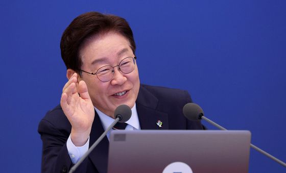 이재명 대통령, 국무회의 겸 비상경제점검회의 발언