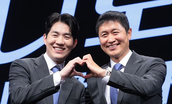 남현종·이영표, 캐스터와 해설위원