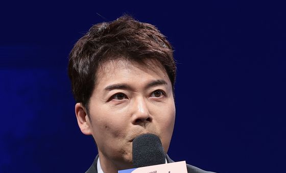 전현무, 막중한 책임