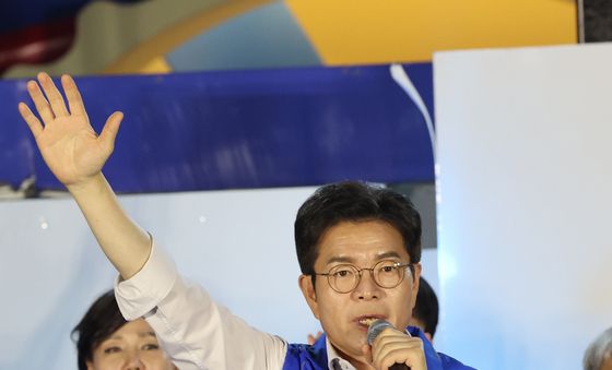 지선 D-1, 지지호소하는 정원오 서울시장 후보