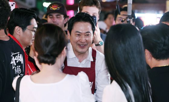 2030 막판 표심 공략 나선 장동혁 대표