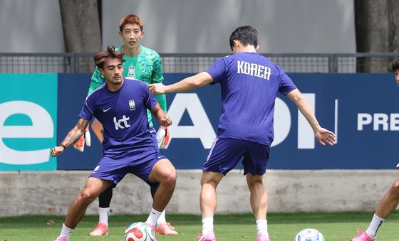훈련하는 옌스