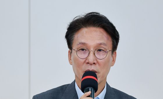 발언하는 김민석 총리