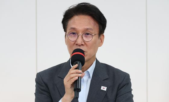 모두 발언하는 김민석 총리