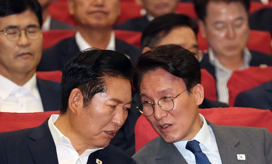 대화 나누는 김민석·정청래