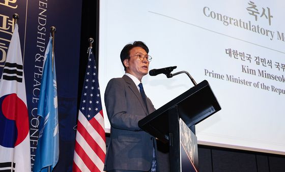 축사하는 김민석 국무총리