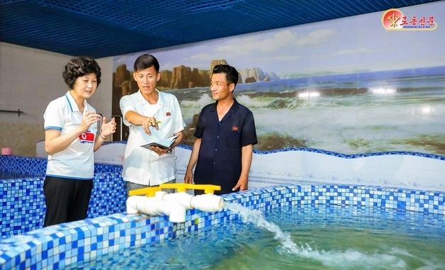 北, '편의 봉사 활동 이끄는' 모란봉구역 간부들 조명