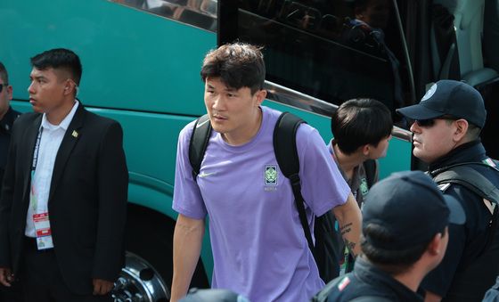 몬테레이 입성한 김민재