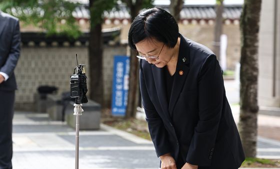 한성숙 후보자, '모두의 창업' 유출에 사과