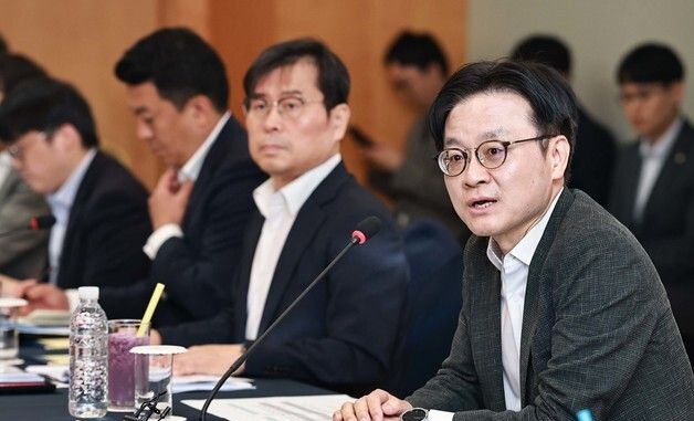 대불·부산·군산 조선 MINI 얼라이언스 간담회 발언하는 김정관 장관