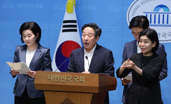 한성숙 후보자 관련 기자회견하는 강승규 의원