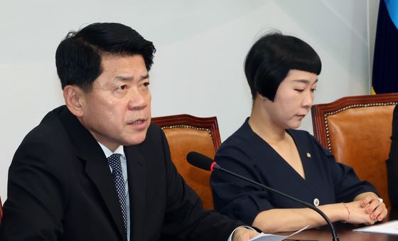 김준형 원내대표, 의총 모두발언