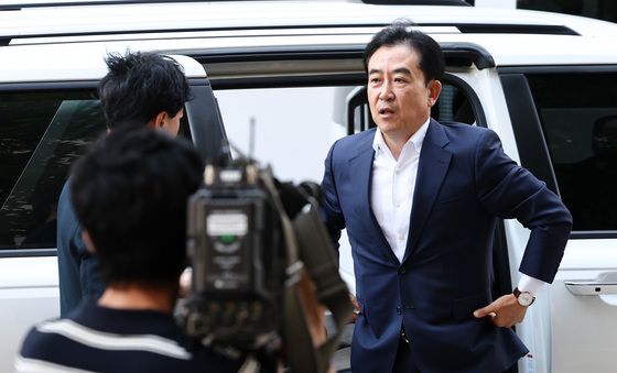2차 종합특검 피의자 조사 출석하는 윤희근 전 경찰청장