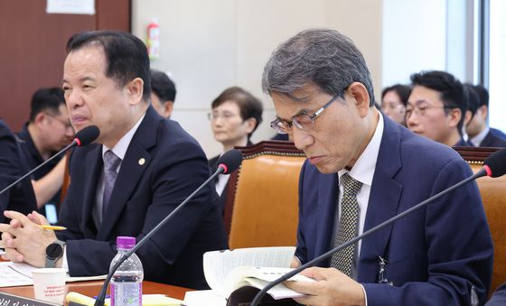 선거법 살펴보는 노태악 전 선관위원장