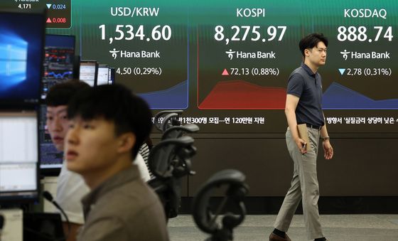 '검은 화요일' 충격 딛고 상승 출발하는 코스피