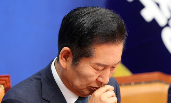 정청래 대표 '고심'