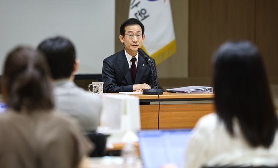 김호철 감사원장, 취임 후 첫 기자간담회