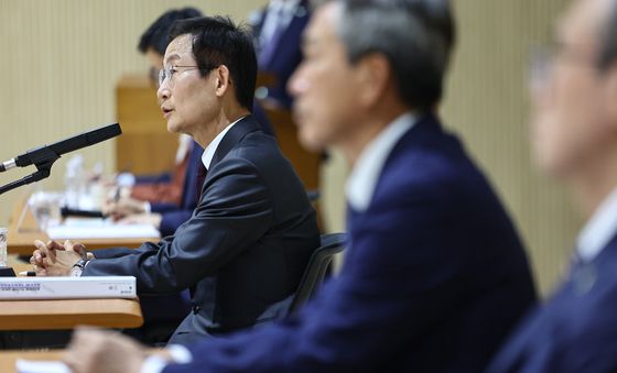 기자간담회 갖는 김호철 감사원장