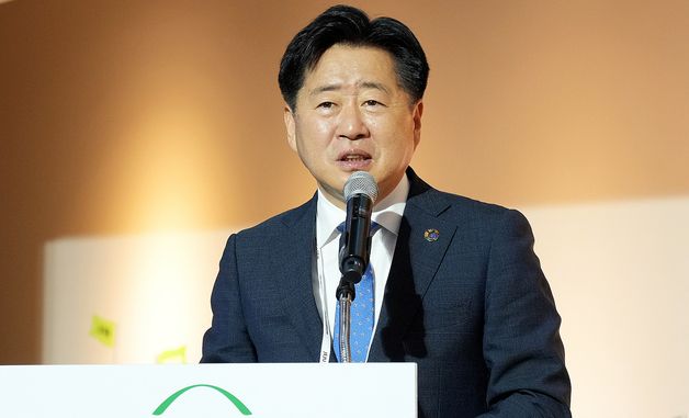 축사하는 오영훈 제주도지사