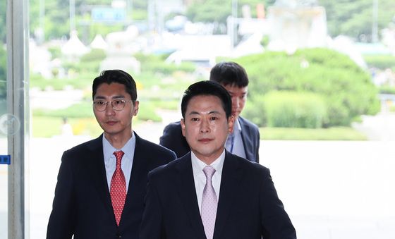 엿새 만에 퇴원한 장동혁 대표