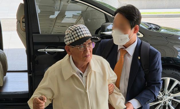 영장심사 전 합수본 도착한 이만희 총회장