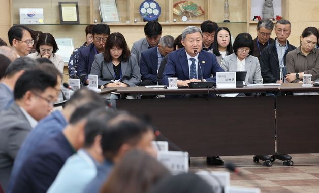 퇴임 앞둔 김완근 제주시장, \'현장 행정\' 강조