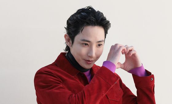 이수혁, 수줍은 하트