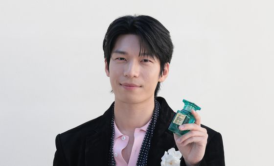 위하준, 근사한 매력남