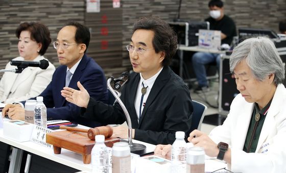 발언하는 민복기 AI·바이오 메디시티대구협의회장